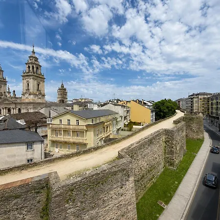 Porta Santiago Πανσιόν Lugo