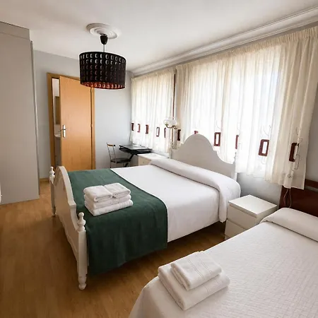 Porta Santiago 3*